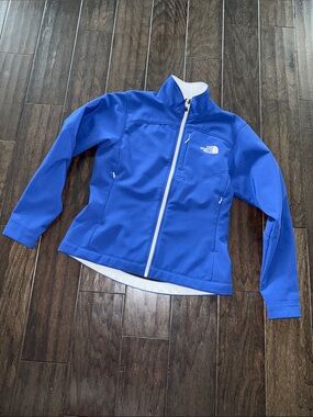 The North Face TNF apex Women's Royal Blue Zip-Front Softshell Jacket size small